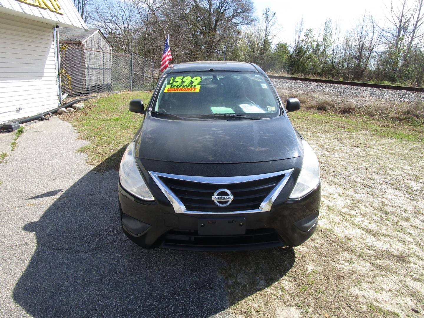 2015 Black Nissan Versa (3N1CN7AP6FL) , Manual transmission, located at 2553 Airline Blvd, Portsmouth, VA, 23701, (757) 488-8331, 36.813889, -76.357597 - Down Payment: $599 Weekly Payment: $85 APR: 23.9% Repayment Terms: 42 Months ***CALL ELIZABETH SMITH - DIRECTOR OF MARKETING @ 757-488-8331 TO SCHEDULE YOUR APPOINTMENT TODAY AND GET PRE-APPROVED RIGHT OVER THE PHONE*** - Photo#2